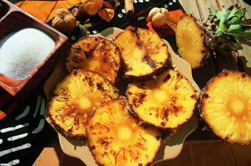 Dessert cacher, recette cashere : Ananas à la jamaïcaine