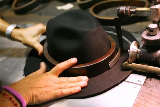 Borsalino contre Bernardino : un conflit qui décoiffe en Israël