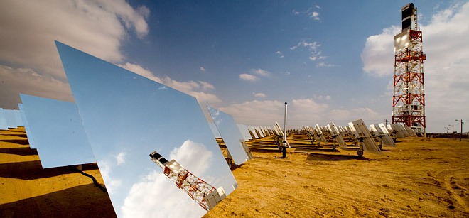 Sciences : La première centrale solaire voit le jour en Israël