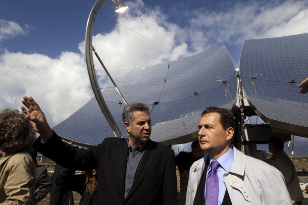 EDF devrait construire des centrales électriques solaires en Israël