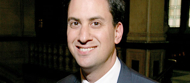  Ed Miliband prend les rênes du Parti travailliste britannique