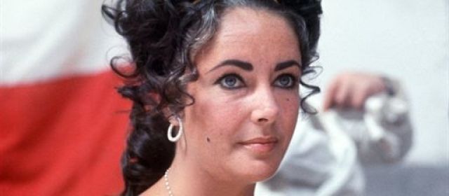 Artistes :Elizabeth Taylor est décédée à l'âge de 79 ans. 