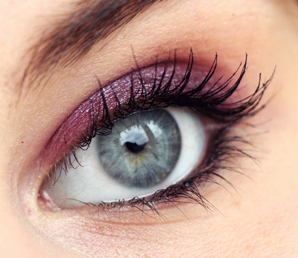 Leçon de maquillage… du bout des doigts!
