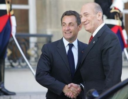 Ehud Olmert et Nicolas Sarkozy unis dans leur refus sur le nucléaire iranien