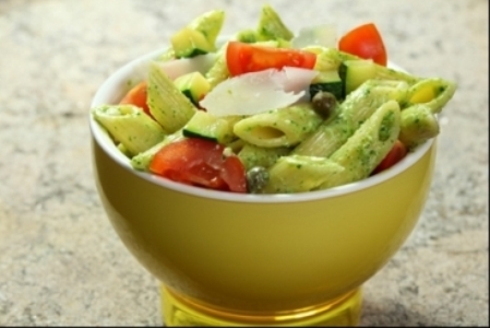 Recette Cashere, Plat :Salade de pâtes au pesto et à la mozzarella
