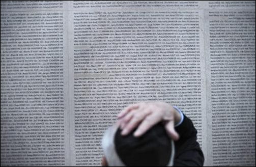 Fausses victimes des Nazis inculpéesFausses victimes des Nazis inculpées